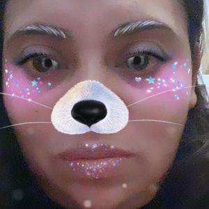 Meet your Posher, Esther